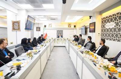هلدینگ آینده پویا؛ پیشرو در خروج از بنگاهداری و واگذاری شرکت‌ها